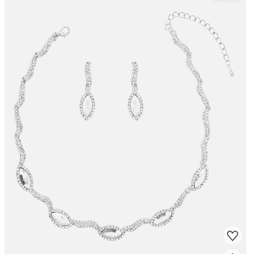 Jewelry Set - Picture 4 of 7